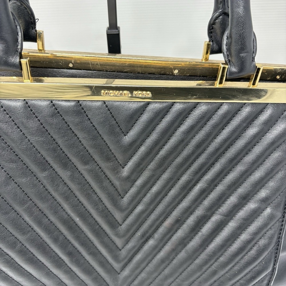 Michael Kors Black Chevron Quilted Leather Tote Satchel Gold Hardware Large - Picture 3 of 12